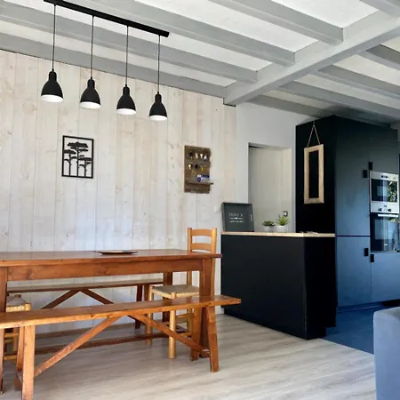 Maison Avec Terrasse Et Piscine Privee Proche - Fr-1-336-139 *