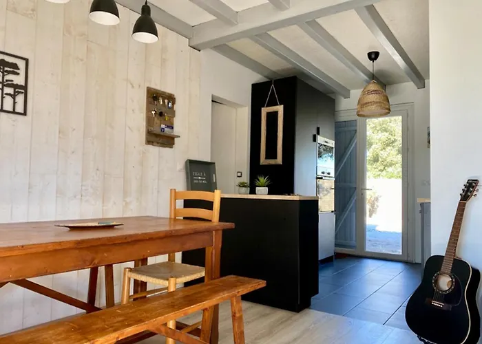 Hébergement de vacances Maison avec terrasse et piscine privée proche plage - FR-1-336-139 Saint-Vincent-sur-Jard